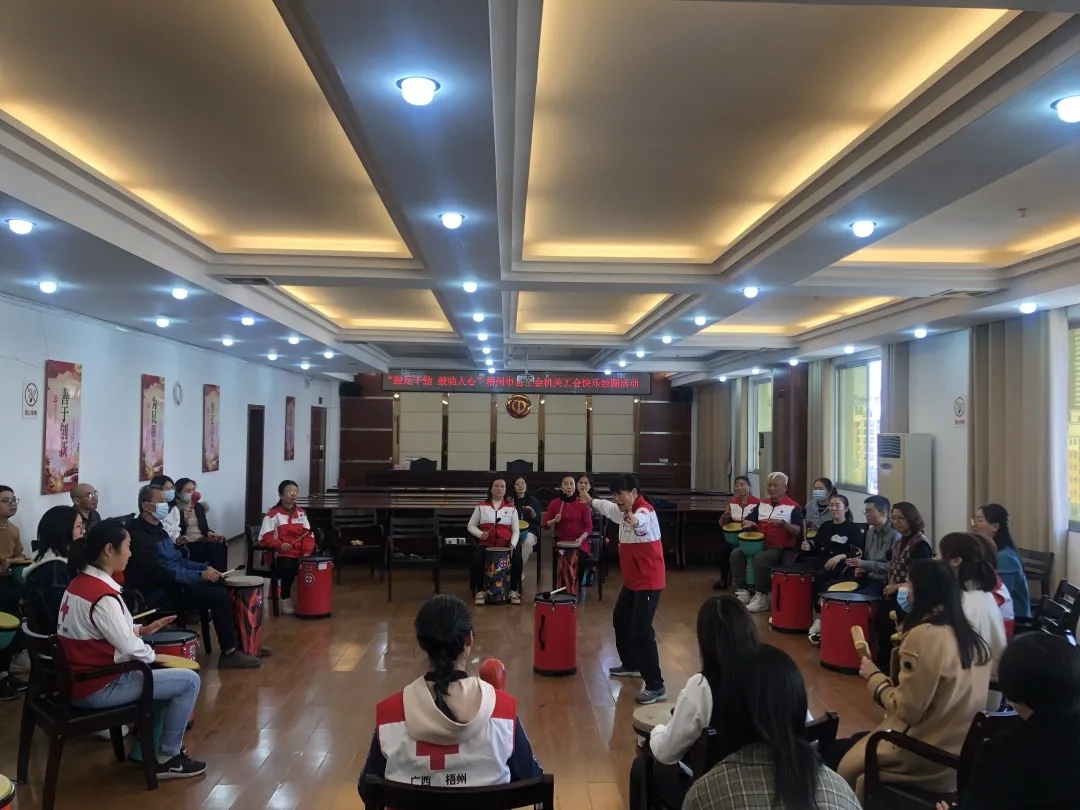 這鼓聲有魔力，讓你越聽越快樂