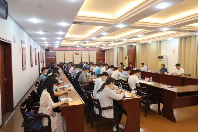 市總工會履職盡責維護職工合法權益，創(chuàng)造和諧社會環(huán)境喜迎二十大