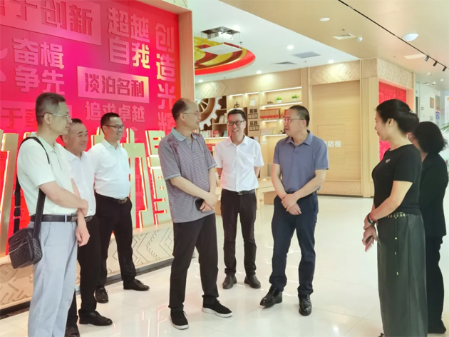 他山之石 可以攻玉丨梧州市總工會(huì)到南寧、來(lái)賓、柳州市學(xué)習(xí)交流工會(huì)工作