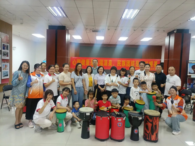 梧州臨港經(jīng)濟(jì)區(qū)工會(huì)聯(lián)合會(huì)開(kāi)展鼓圈療愈減壓活動(dòng)