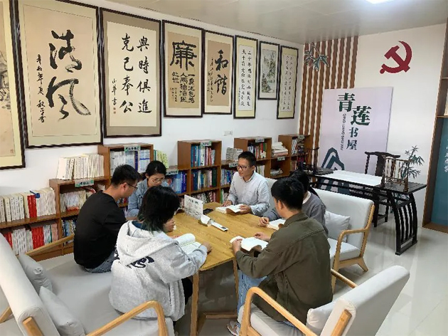 藤縣氣象局積極打造職工書屋，深化書香機(jī)關(guān)建設(shè)