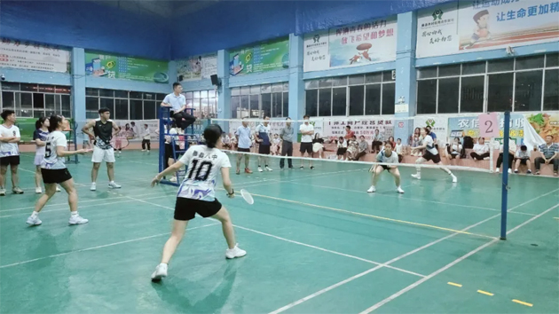 藤縣職工運(yùn)動(dòng)會(huì)羽毛球乒乓球雙冠賽圓滿(mǎn)收官